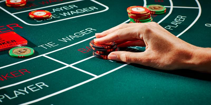 Tìm hiểu baccarat là gì